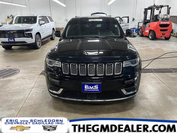 2021 Jeep Grand Cherokee Summit 4WD HEMI PlatinumSeriesGroup w/20s AdptvCrz Nav HtdCldMemLthr Milwaukee WI