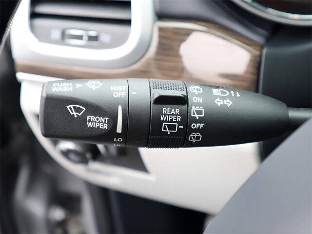 2021 Jeep Grand Cherokee Summit Oshkosh WI