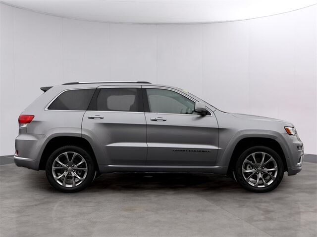 2021 Jeep Grand Cherokee Summit Oshkosh WI