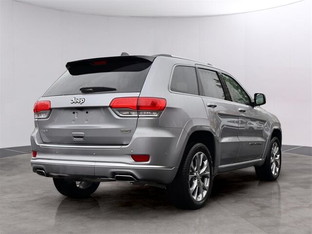 2021 Jeep Grand Cherokee Summit Oshkosh WI