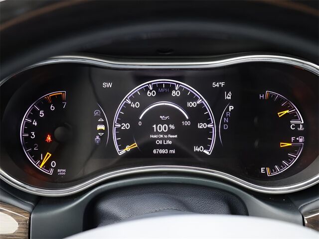 2021 Jeep Grand Cherokee Summit Oshkosh WI