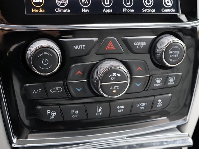 2021 Jeep Grand Cherokee Summit Oshkosh WI