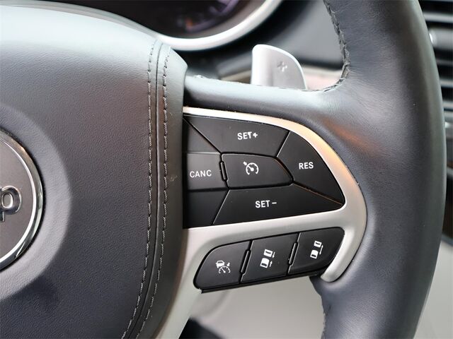 2021 Jeep Grand Cherokee Summit Oshkosh WI