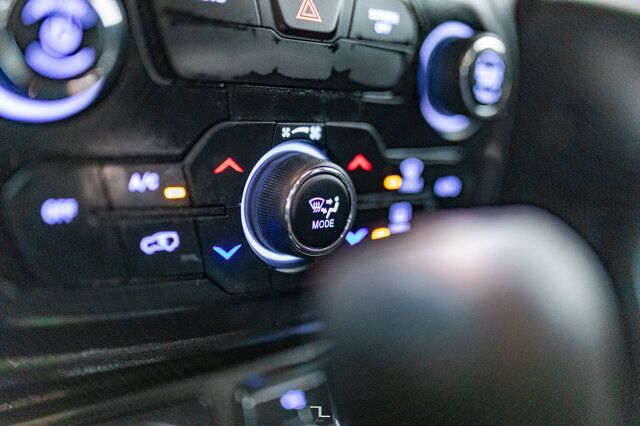 2021 Jeep Renegade 4x4 Jeepster BCam Red Deer AB