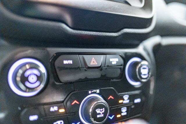 2021 Jeep Renegade 4x4 Jeepster BCam Red Deer AB