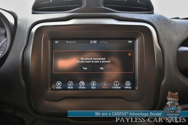 2021 Jeep Renegade Latitude / 4X4 / Auto Start / Blind Spot Alert / Lane Departure & Forward Collision / Apple CarPlay & Android Auto / AUX & USB Input / Back Up Camera / Keyless Entry & Start / Only 11K Miles / 29 MPG/ 1-Owner Anchorage AK