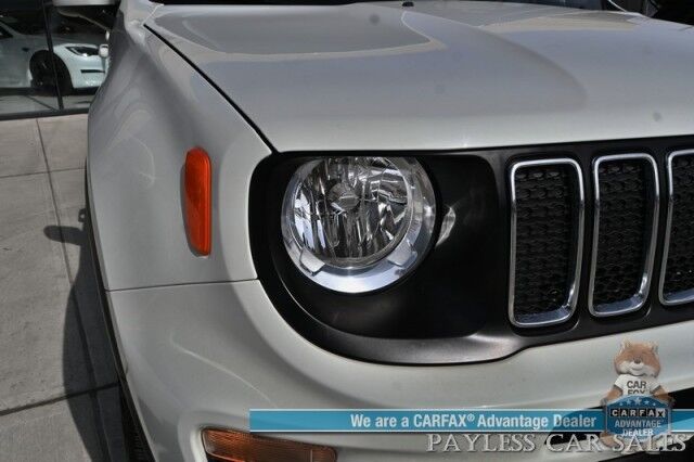 2021 Jeep Renegade Latitude / 4X4 / Auto Start / Blind Spot Alert / Lane Departure & Forward Collision / Apple CarPlay & Android Auto / AUX & USB Input / Back Up Camera / Keyless Entry & Start / Only 11K Miles / 29 MPG/ 1-Owner Anchorage AK
