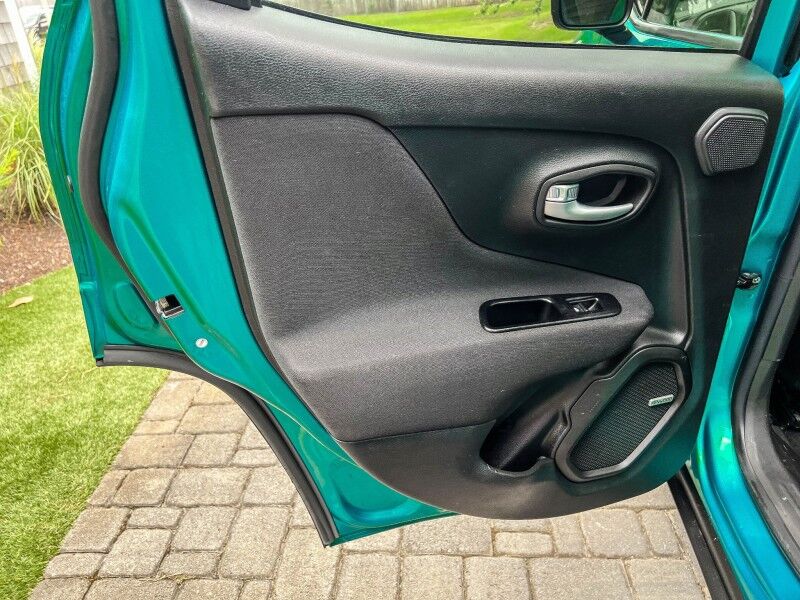 2021 Jeep Renegade Latitude Wilmington NC