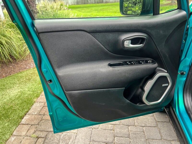 2021 Jeep Renegade Latitude Wilmington NC
