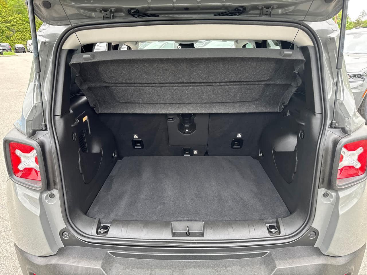 2021 Jeep Renegade Latitude Dartmouth MA