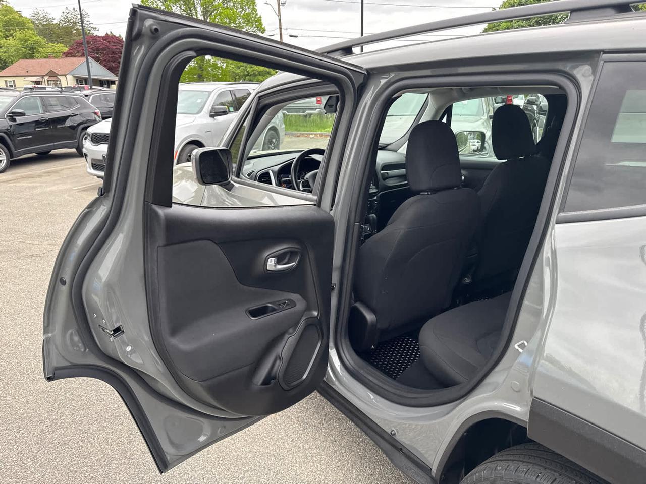 2021 Jeep Renegade Latitude Dartmouth MA