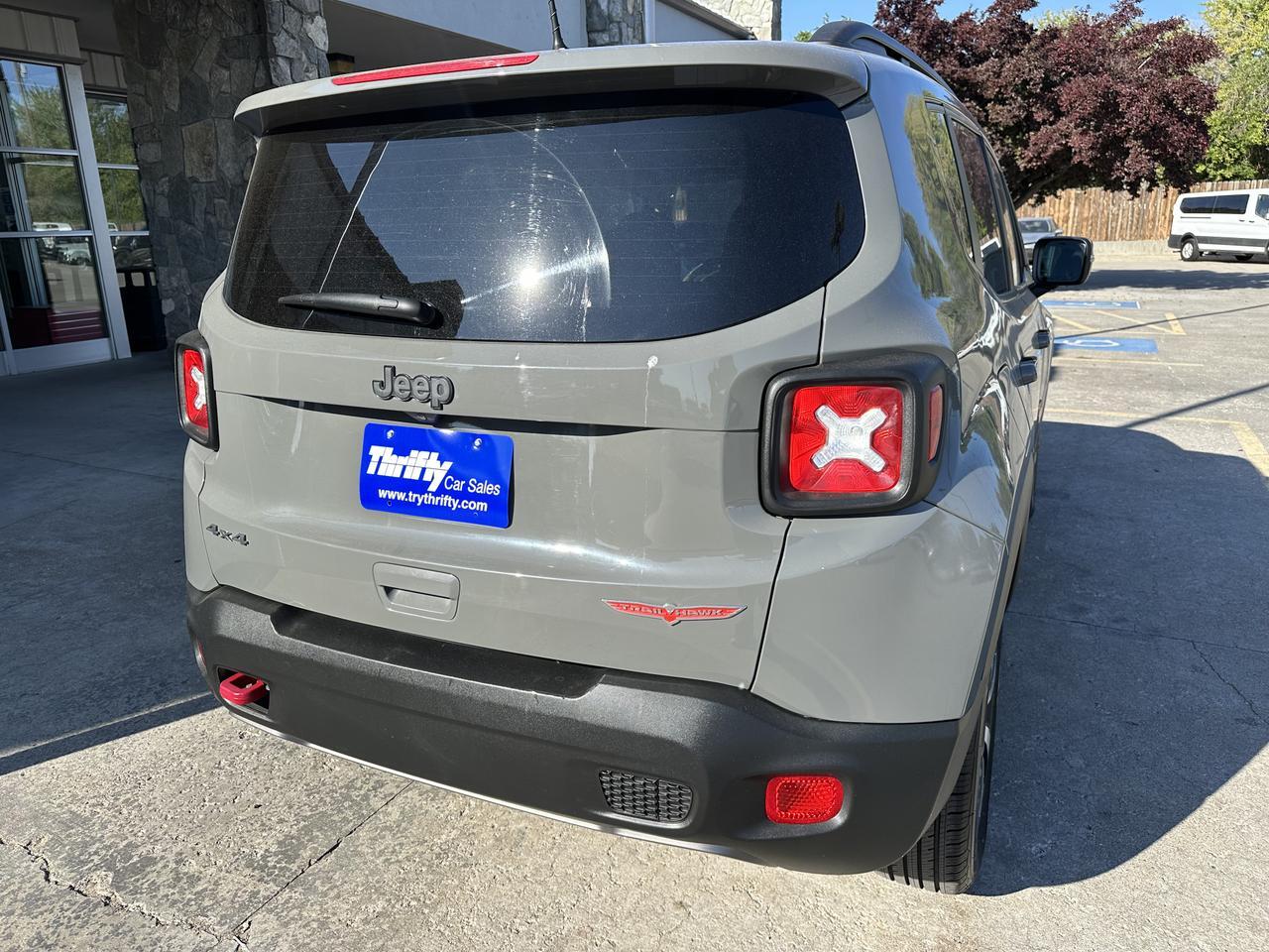 2021 Jeep Renegade Trailhawk Mountain Home ID
