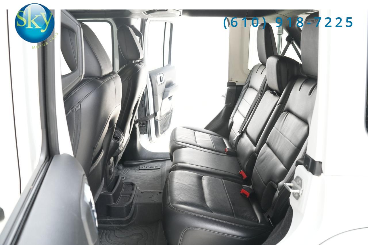 2021 Jeep Wrangler 4WD Unlimited Sahara Altitude SKY ONE-TOUCH POWER TOP West Chester PA