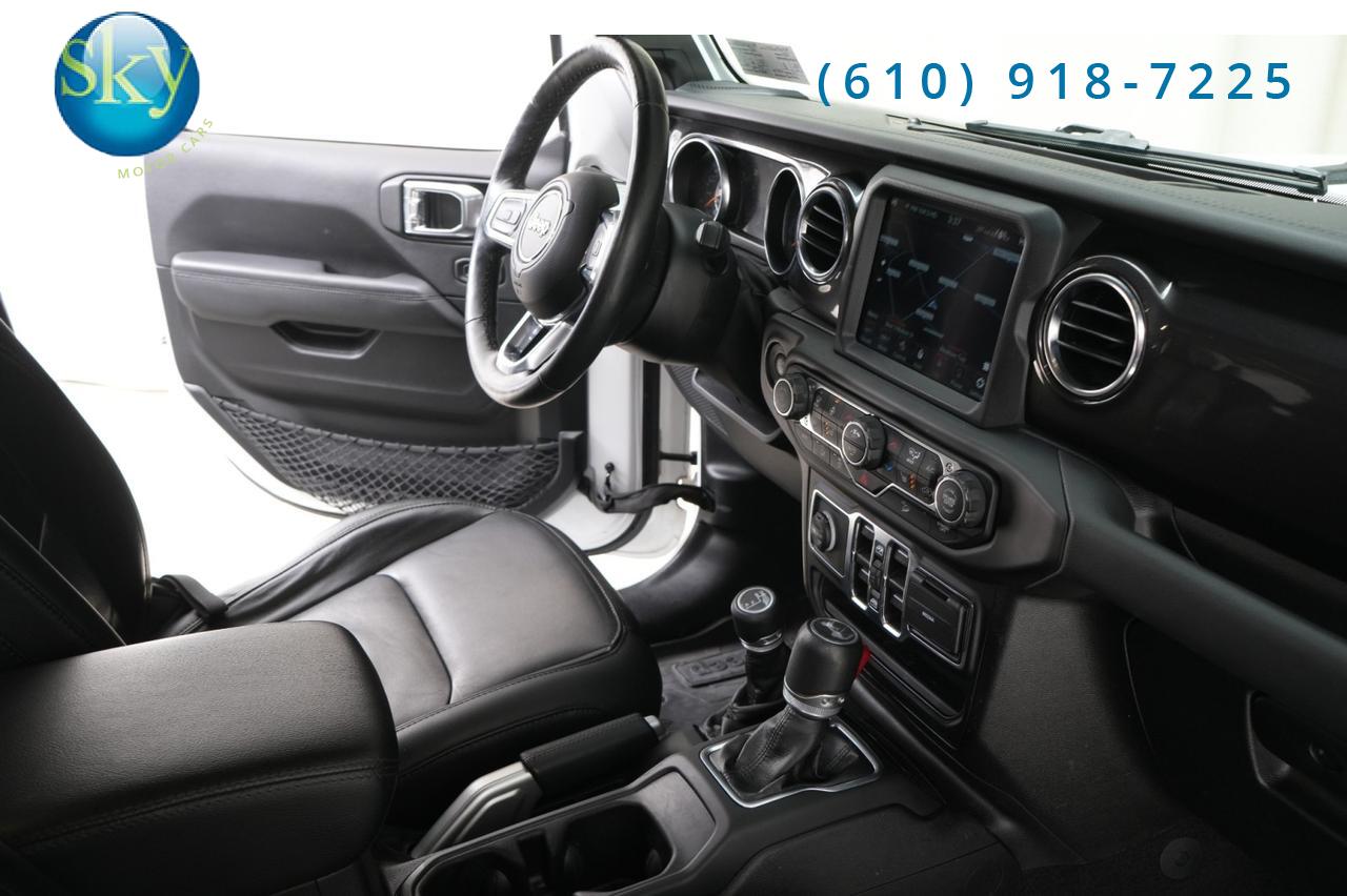 2021 Jeep Wrangler 4WD Unlimited Sahara Altitude SKY ONE-TOUCH POWER TOP West Chester PA