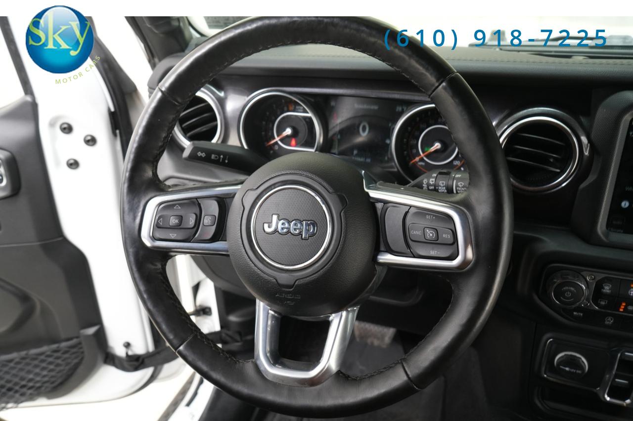 2021 Jeep Wrangler 4WD Unlimited Sahara Altitude SKY ONE-TOUCH POWER TOP West Chester PA