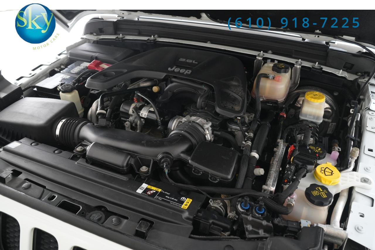 2021 Jeep Wrangler 4WD Unlimited Sahara Altitude SKY ONE-TOUCH POWER TOP West Chester PA