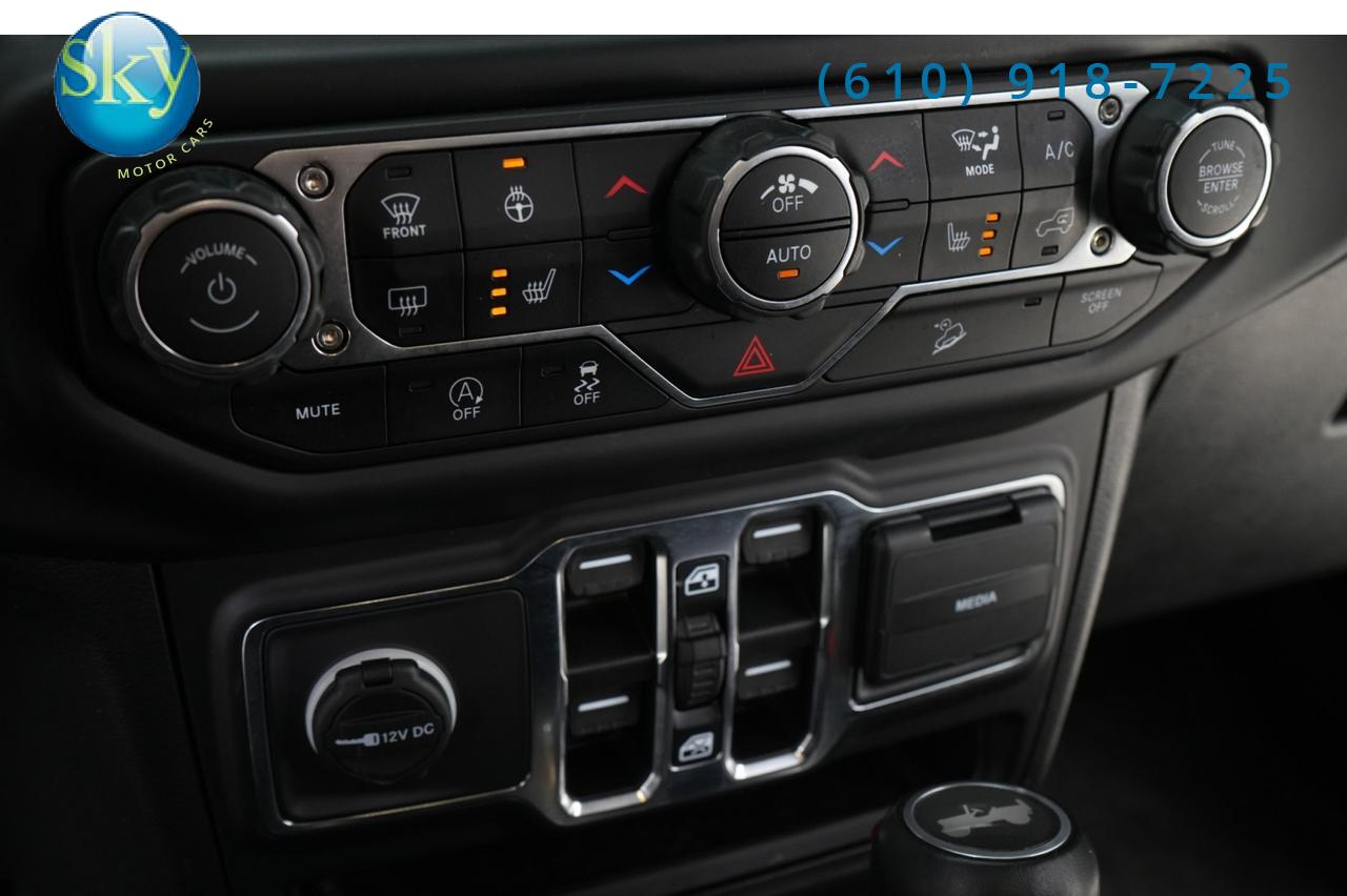 2021 Jeep Wrangler 4WD Unlimited Sahara Altitude SKY ONE-TOUCH POWER TOP West Chester PA