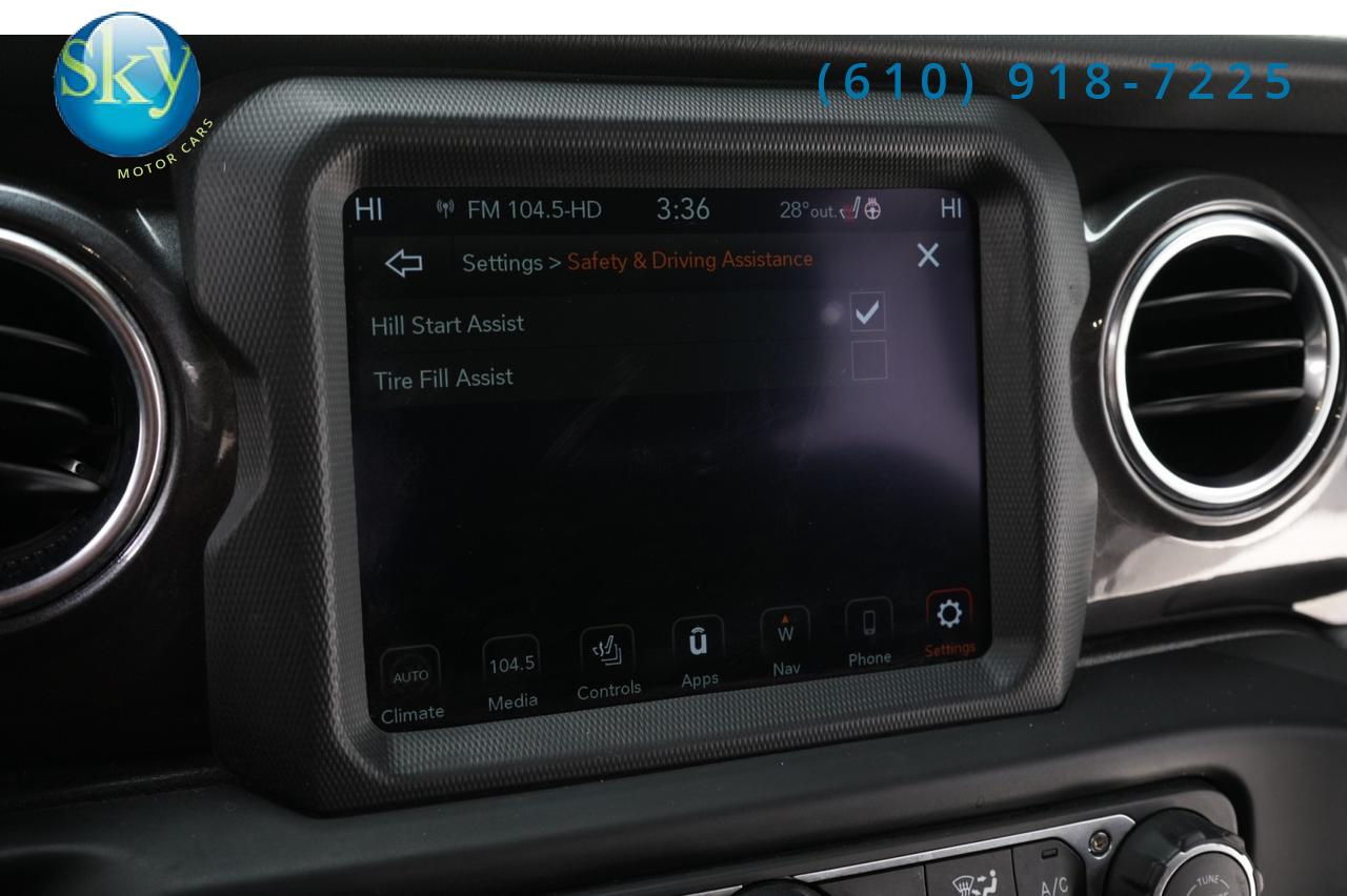 2021 Jeep Wrangler 4WD Unlimited Sahara Altitude SKY ONE-TOUCH POWER TOP West Chester PA