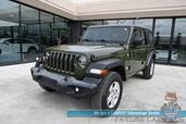 2021 Jeep Wrangler 4X4 / 3.6L V6 / Technology Group / Premium Cloth Seats / Removable Hard Top / Alpine Speakers / Bluetooth & Aux Input / Back Up Camera / Keyless Start / Block Heater / Cruise Control / Air Conditioning / 24 MPG / Tow Pkg