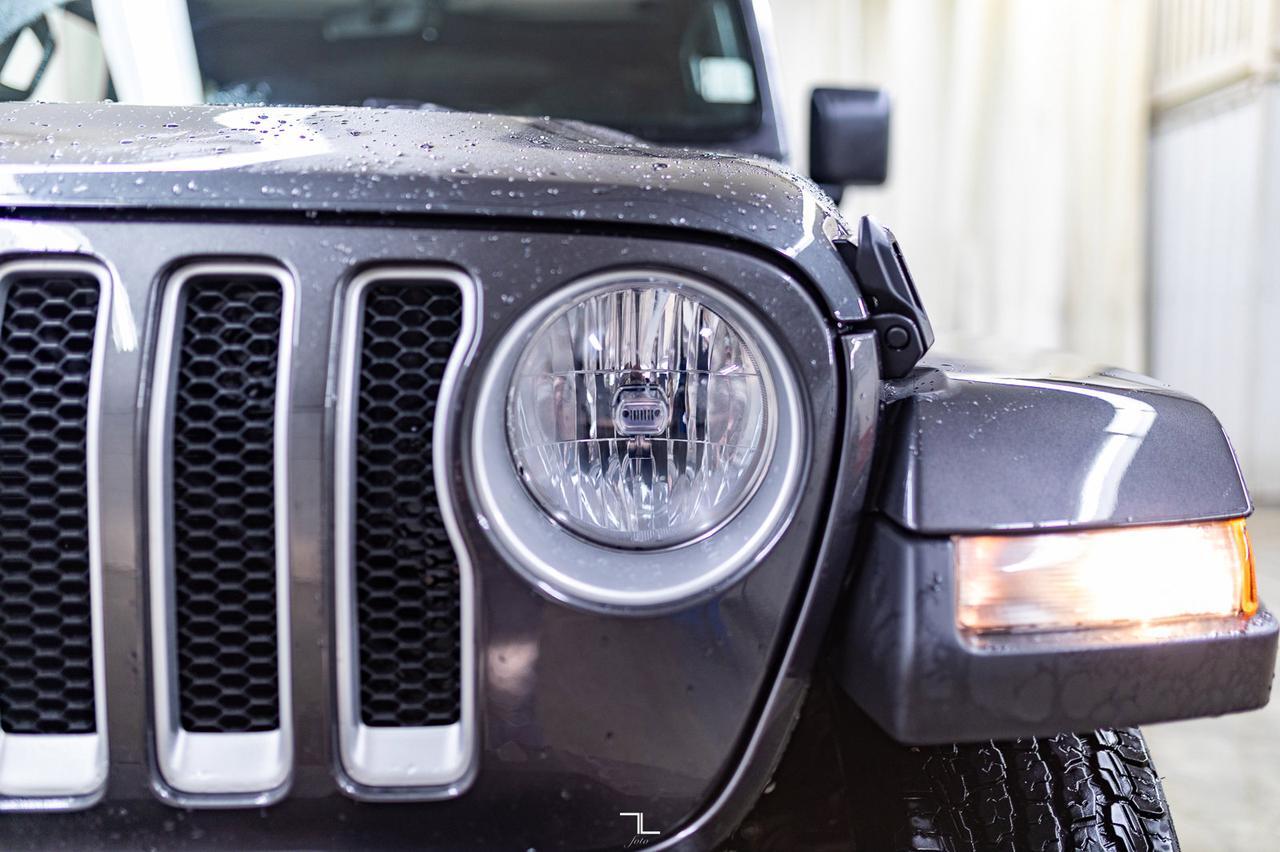 2021 Jeep Wrangler 4x4 Unlimited Sahara Diesel Leather Nav BCam Red Deer AB