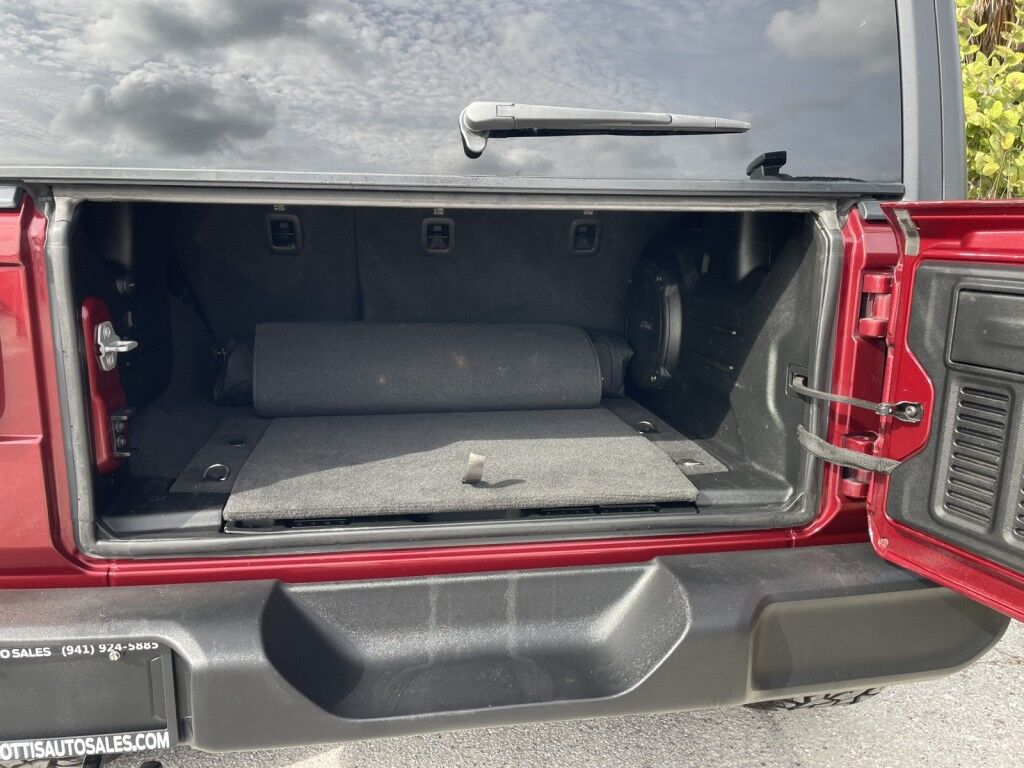 2021 Jeep Wrangler EXCELLENT CONDITION~4X4~CRUISE CONTROL~DRIVER ASSISTANCE PACKAGE~NAVIGATION~PREMIUM SOUND SYSTEM~UNLIMITED SPORT~REMOVABLE HARD TOP~TOW HOOKS Sarasota FL