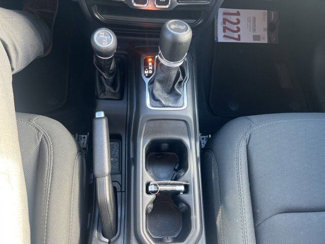 2021 Jeep Wrangler Sport S Carbondale IL