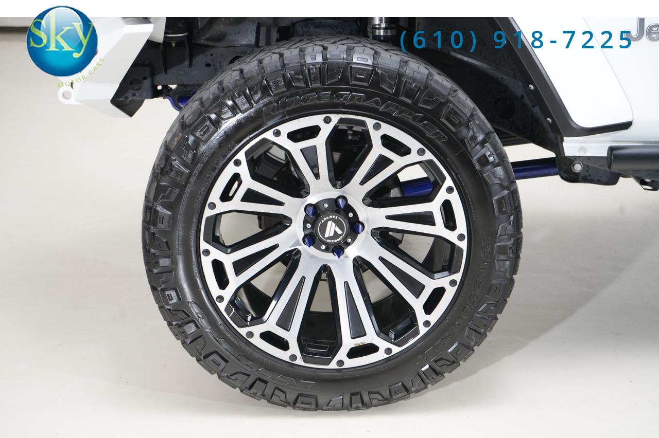 2021 Jeep Wrangler Unlimited 4WD Sahara LIFTED $25K UPGRADES West Chester PA