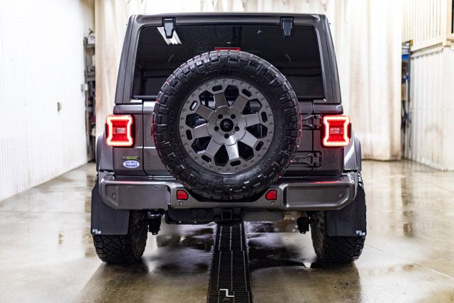 2021 Jeep Wrangler Unlimited 4x4 High Altitude EcoDiesel Leather Nav BCam 4" Lift Red Deer AB