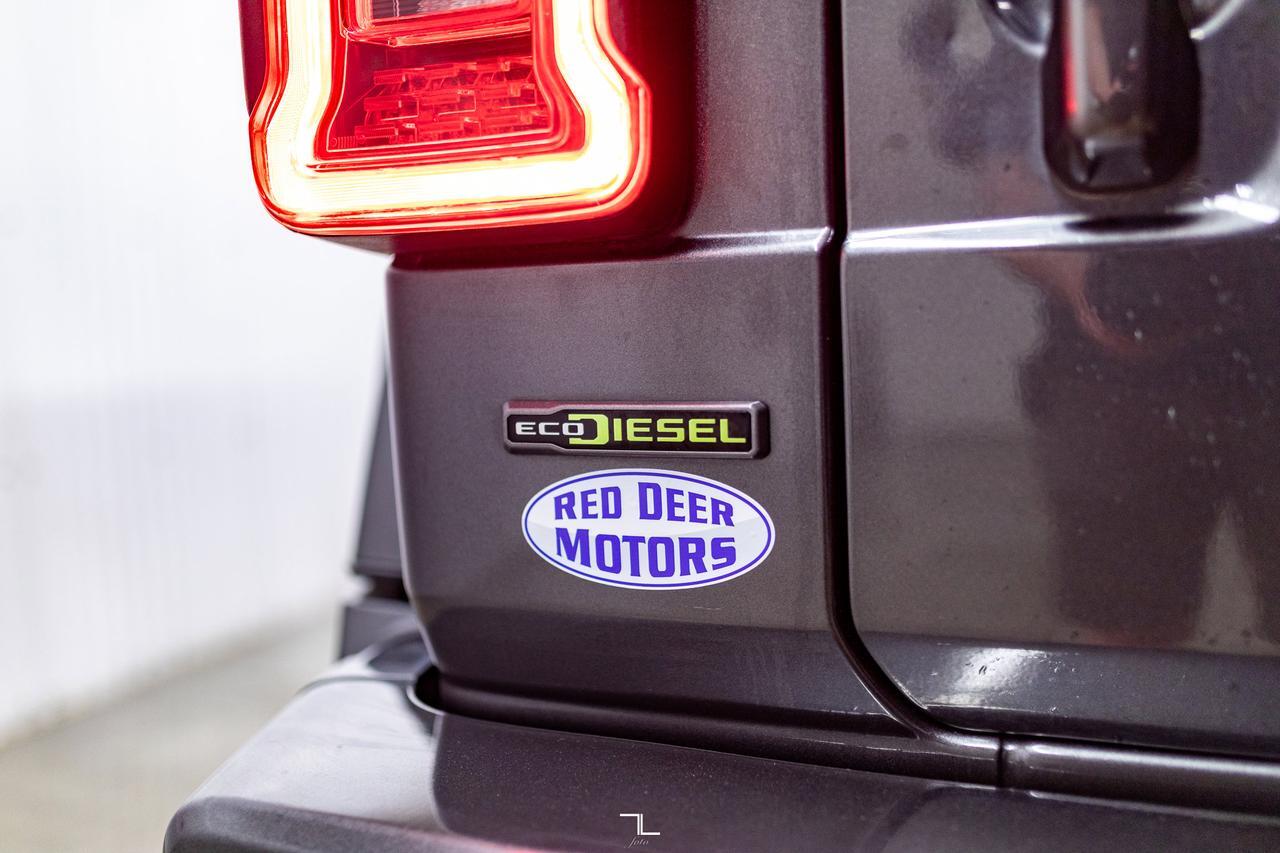 2021 Jeep Wrangler Unlimited 4x4 High Altitude EcoDiesel Leather Nav BCam 4" Lift Red Deer AB