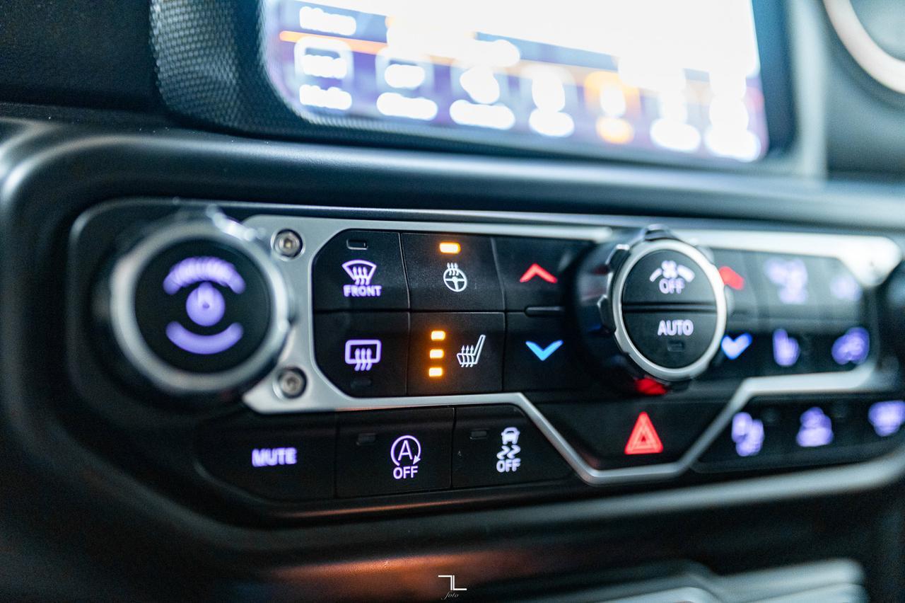 2021 Jeep Wrangler Unlimited 4x4 High Altitude Leather Nav BCam Red Deer AB