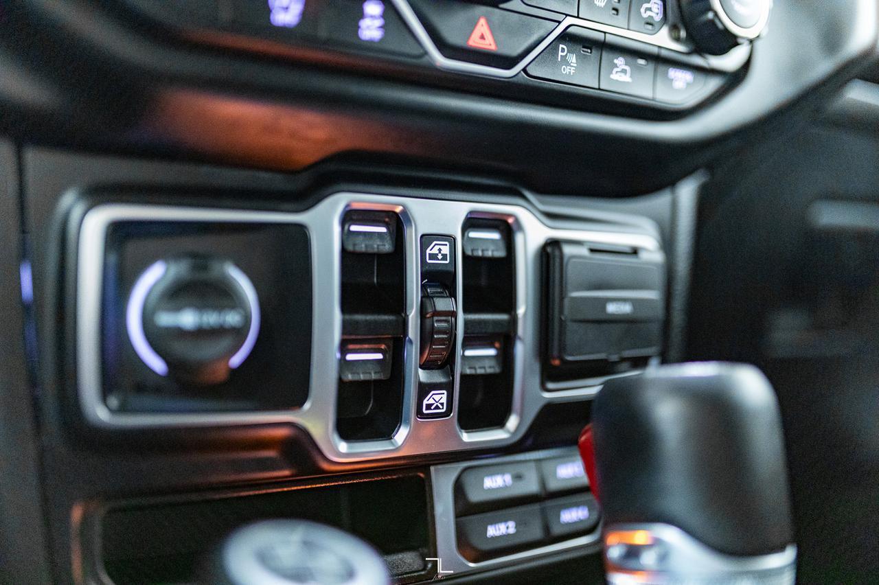 2021 Jeep Wrangler Unlimited 4x4 High Altitude Leather Nav BCam Red Deer AB