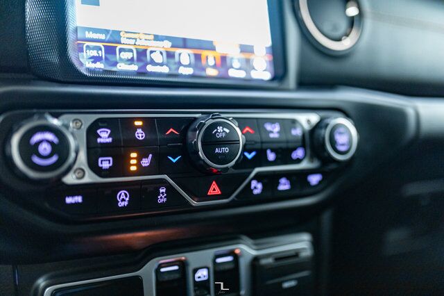 2021 Jeep Wrangler Unlimited 4x4 High Altitude Leather Nav BCam Red Deer AB