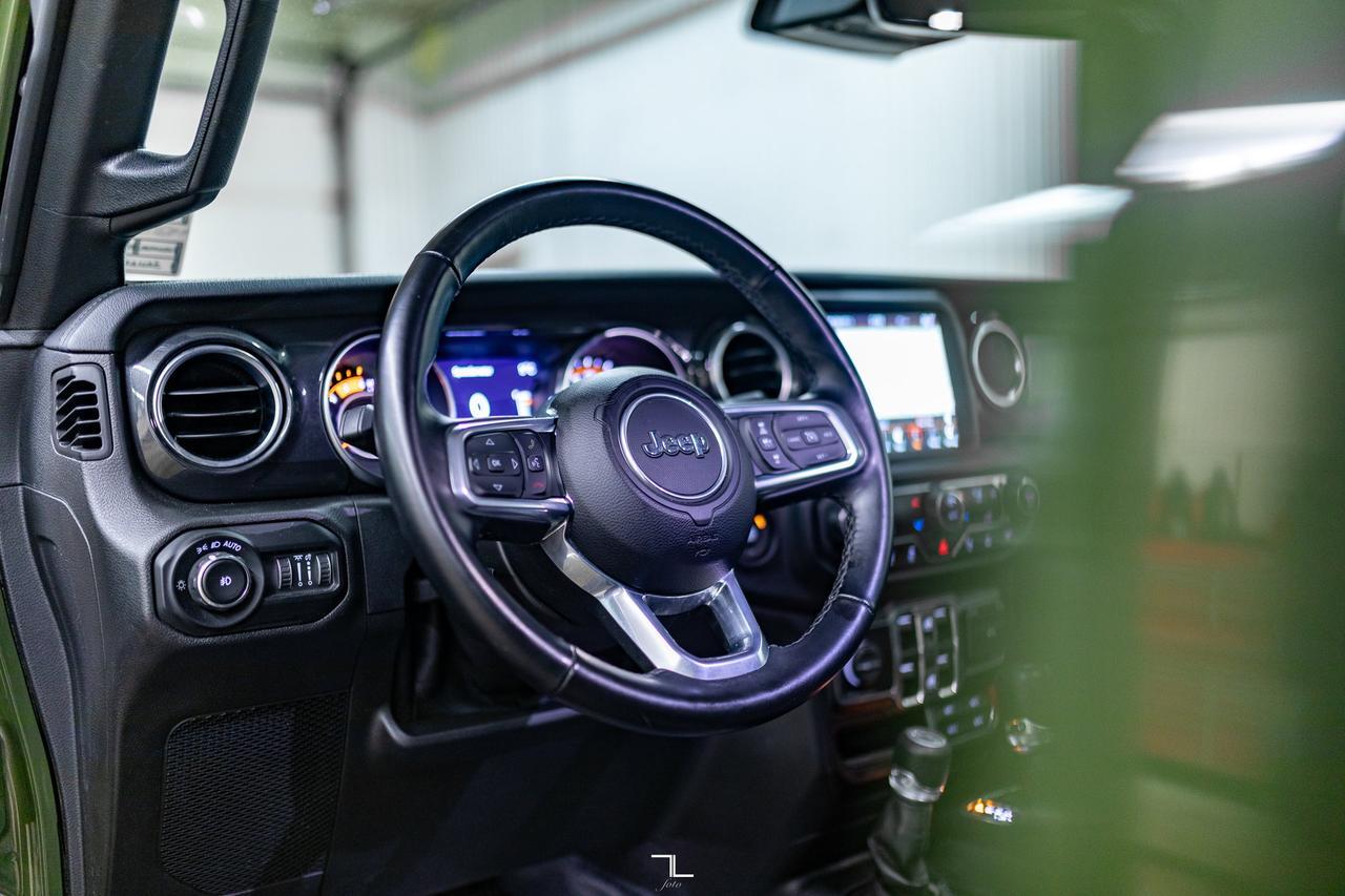 2021 Jeep Wrangler Unlimited 4x4 Sahara Altitude Diesel Leather Nav BCam Red Deer AB