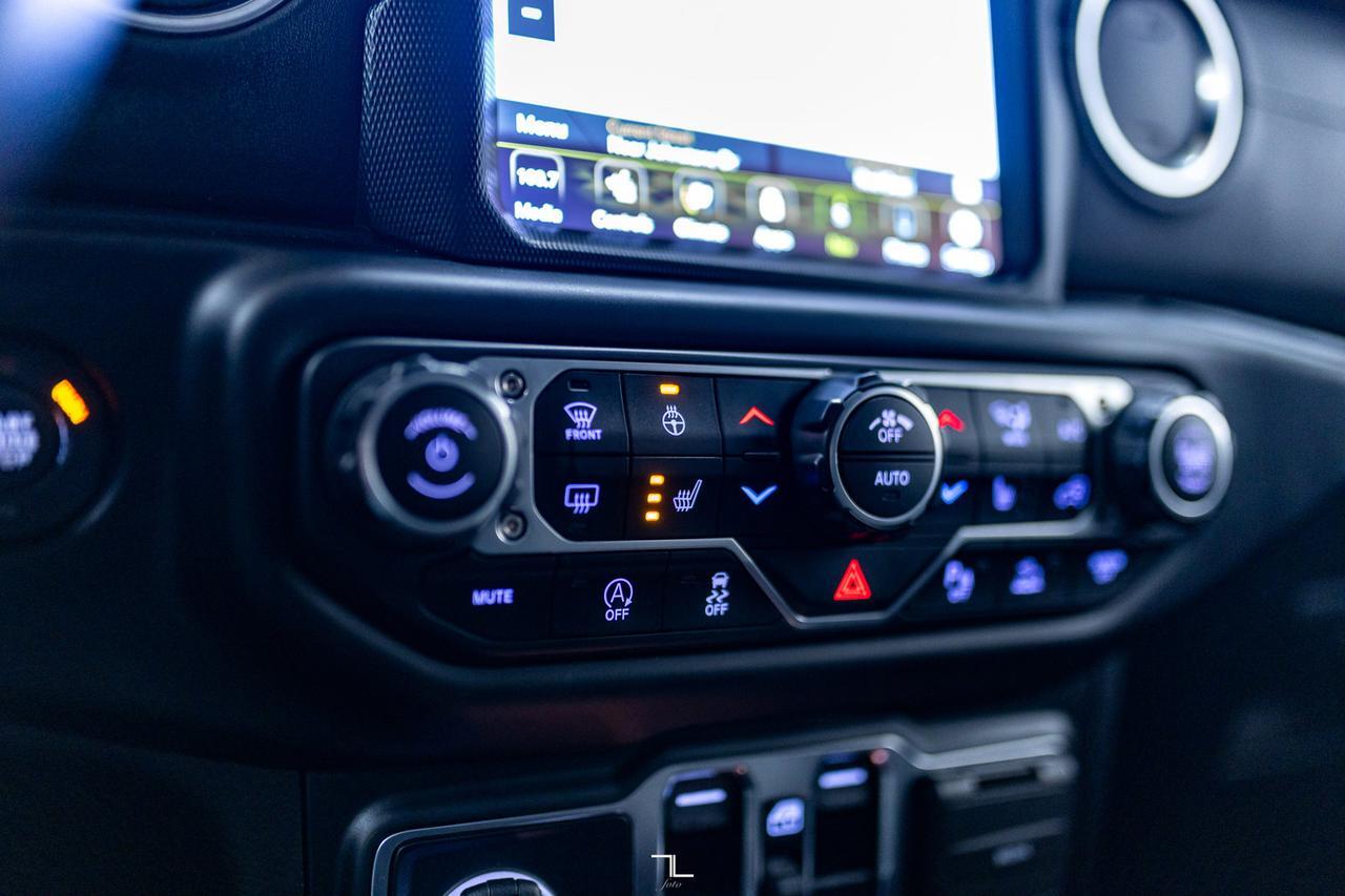 2021 Jeep Wrangler Unlimited 4x4 Sahara Leather Nav BCam Red Deer AB