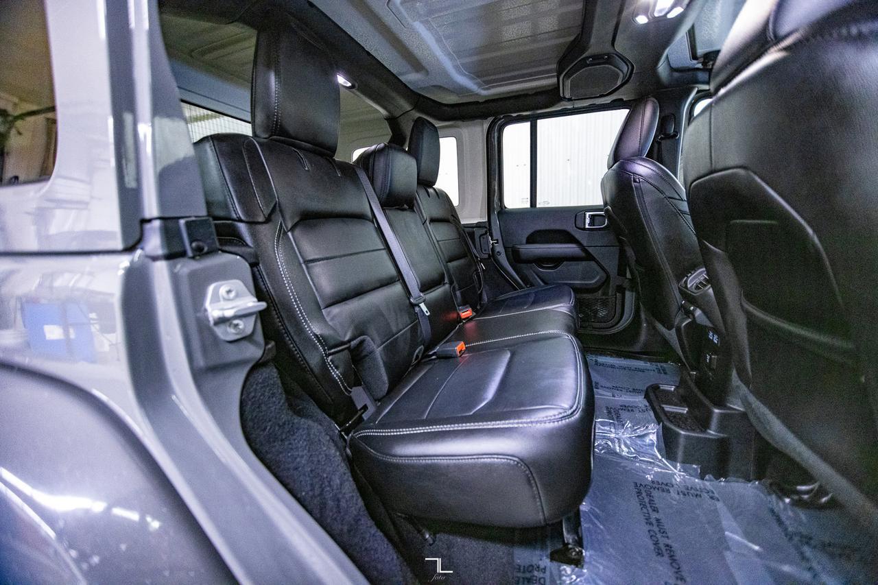 2021 Jeep Wrangler Unlimited 4x4 Sahara Leather Nav BCam Red Deer AB