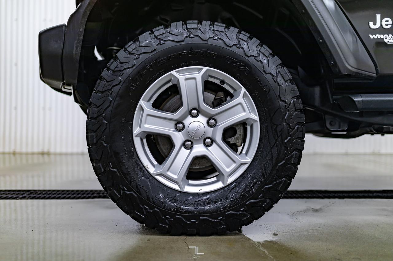 2021 Jeep Wrangler Unlimited 4x4 Sport BCam 3" Lift Red Deer AB