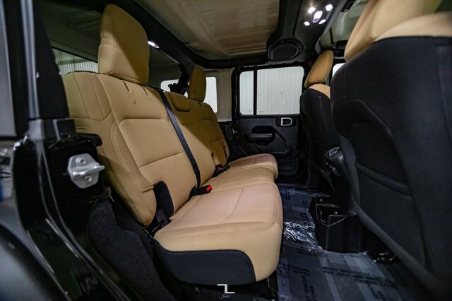 2021 Jeep Wrangler Unlimited 4x4 Sport BCam 3&quot; Lift Red Deer AB