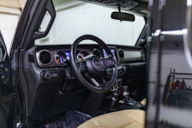 2021 Jeep Wrangler Unlimited 4x4 Sport BCam 3&quot; Lift Red Deer AB