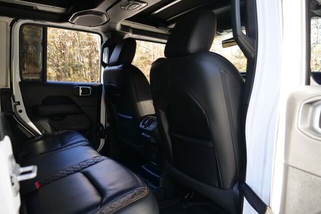 2021 Jeep Wrangler Unlimited High Altitude 4X4 / Sky One Roof / Diesel! High Point NC