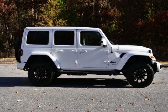 2021 Jeep Wrangler Unlimited High Altitude 4X4 / Sky One Roof / Diesel! High Point NC