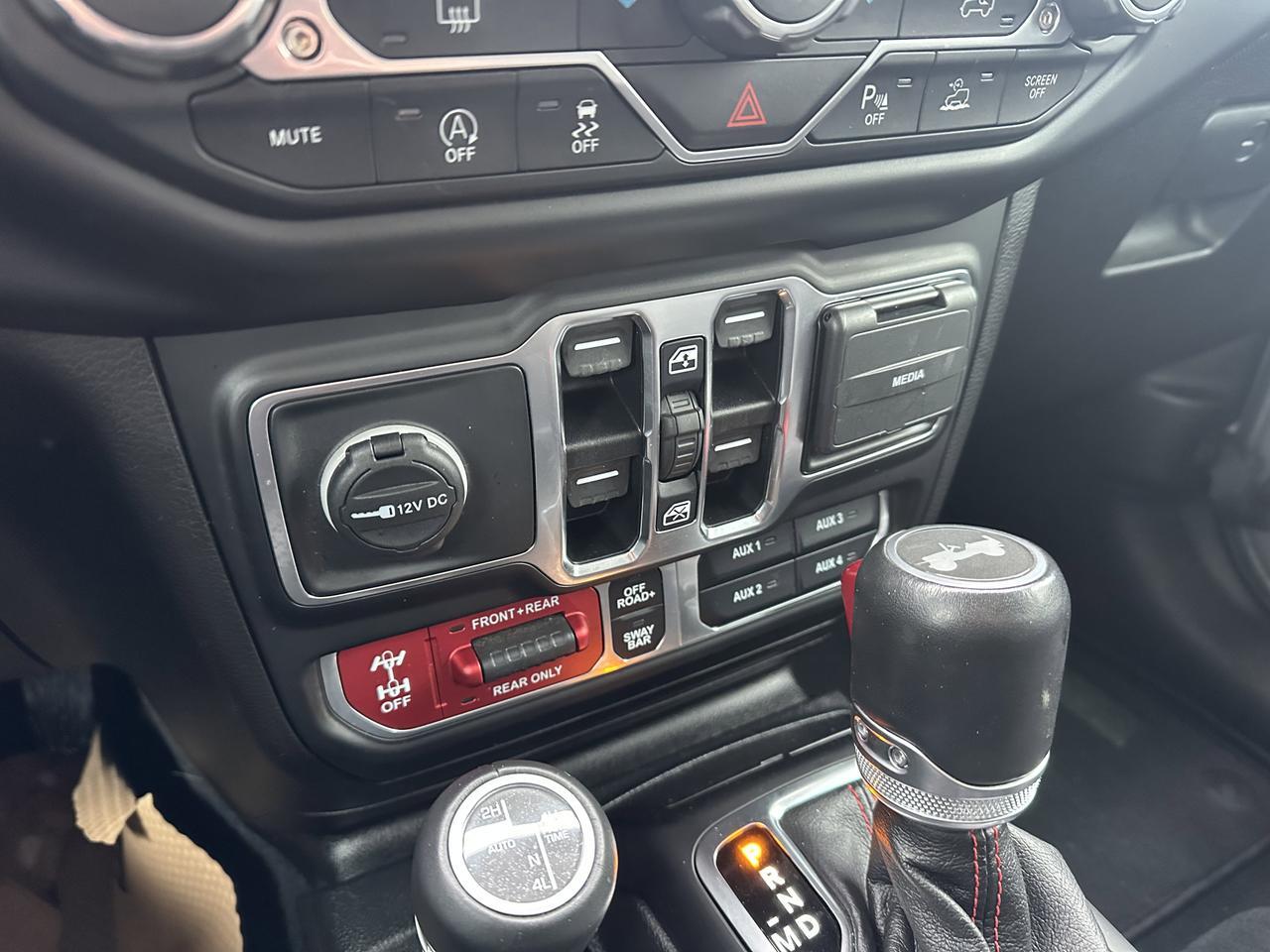 2021 Jeep Wrangler Unlimited Rubicon | 4:1 Rock-Trac 4WD | Alpine | Leather | Remote Start | Black Appearance Pkg Redwater AB