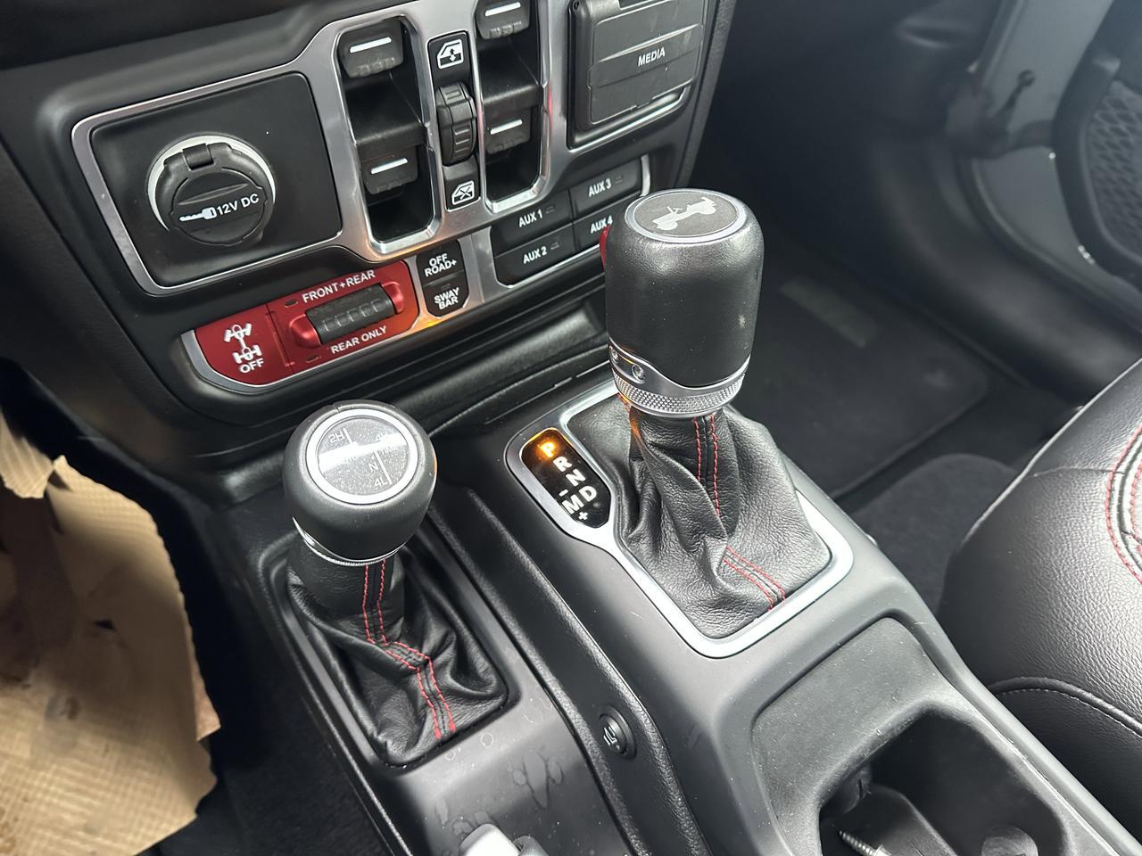 2021 Jeep Wrangler Unlimited Rubicon | 4:1 Rock-Trac 4WD | Alpine | Leather | Remote Start | Black Appearance Pkg Redwater AB