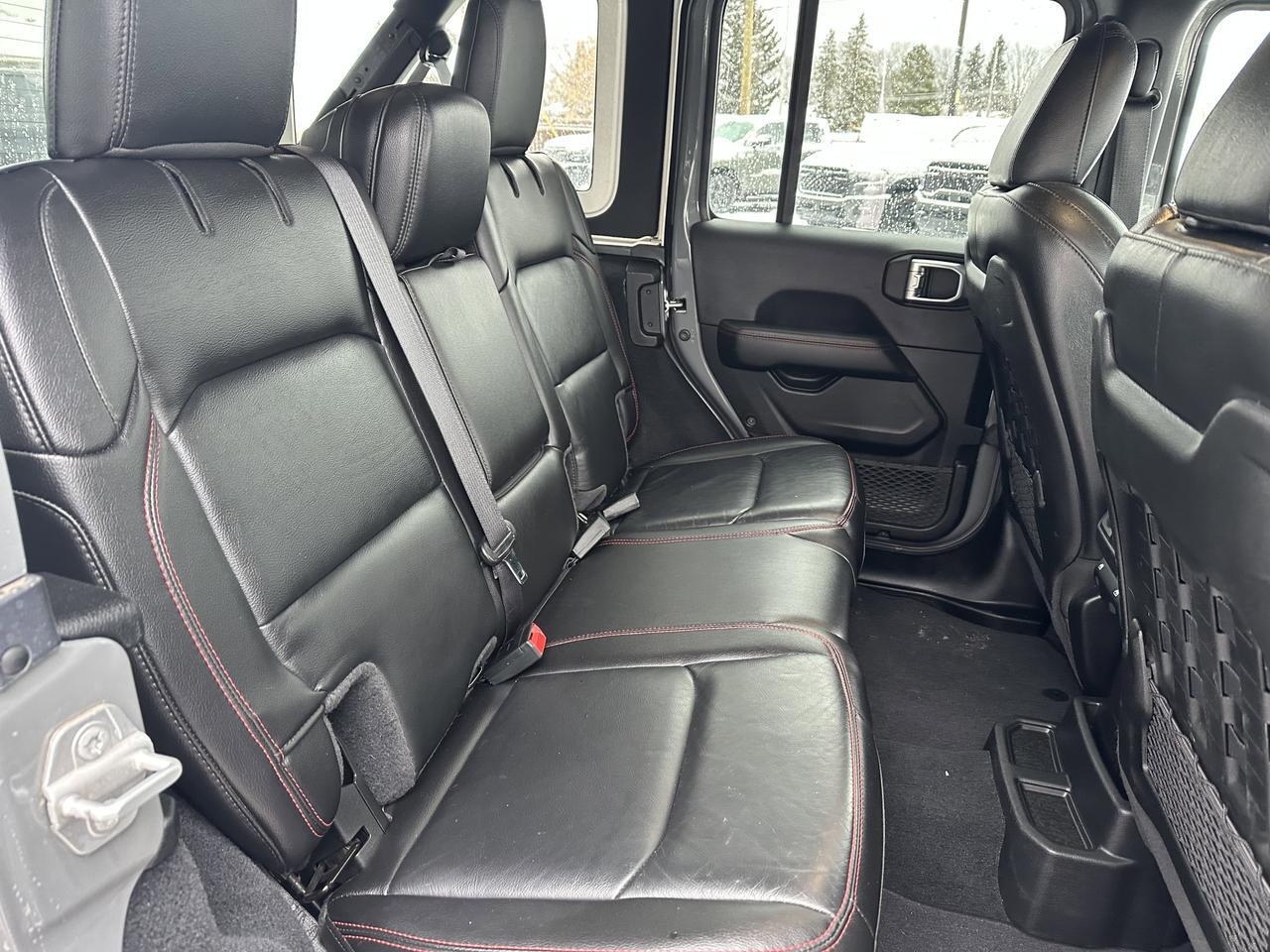 2021 Jeep Wrangler Unlimited Rubicon | 4:1 Rock-Trac 4WD | Alpine | Leather | Remote Start | Black Appearance Pkg Redwater AB