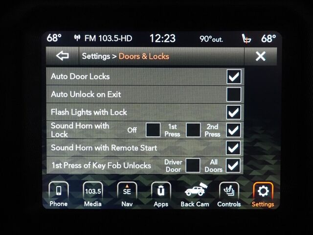 2021 Jeep Wrangler Unlimited Rubicon 4WD *SKY ONE-TOUCH POWER-TOP, 3.0L TURBO DIESEL, NAVIGATION, ADAPTIVE CRUISE, SAFETY ALERTS, BACKUP-CAMERA, COLOR TOUCHSCREEN, LEATHER, HEATED SEATS, REMOTE START, ALPINE AUDIO, ANDROID & APPLE Round Rock TX