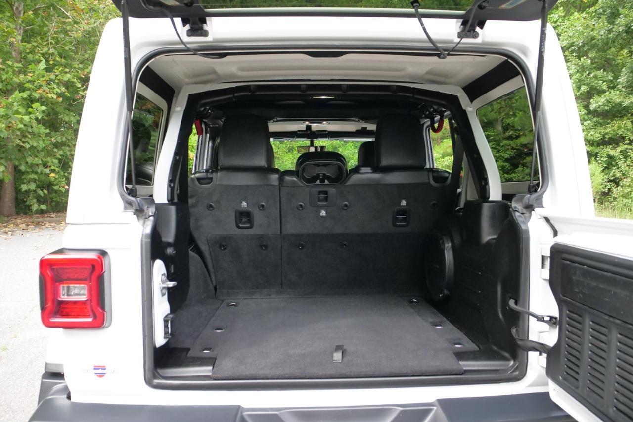 2021 Jeep Wrangler Unlimited Rubicon 4X4 / Cold Weather Group / 3.6L V6! High Point NC