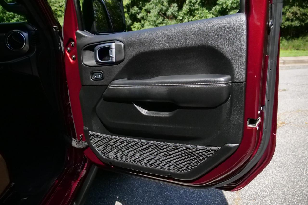 2021 Jeep Wrangler Unlimited Rubicon 4X4 / Sky One Roof / Cold Weather Group! Lincolnton NC