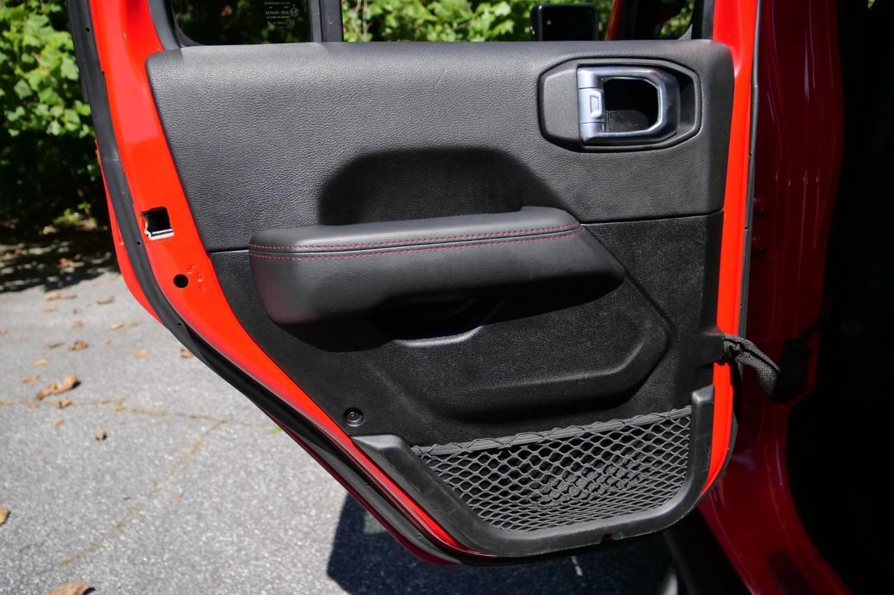 2021 Jeep Wrangler Unlimited Rubicon 4X4 / Steel Bumper Group / Sky One Top! Lincolnton NC