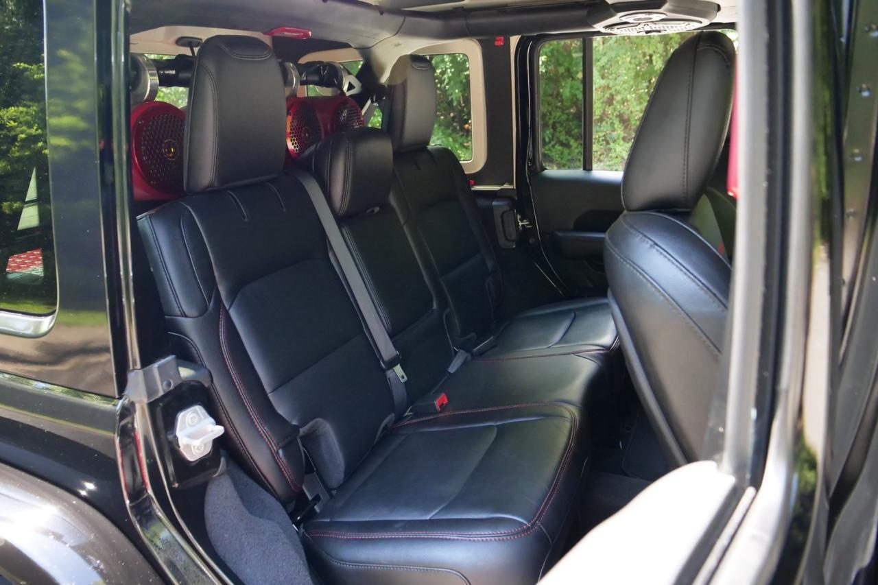 2021 Jeep Wrangler Unlimited Rubicon 4X4 / UPGRADES / Cold Weather Group! High Point NC