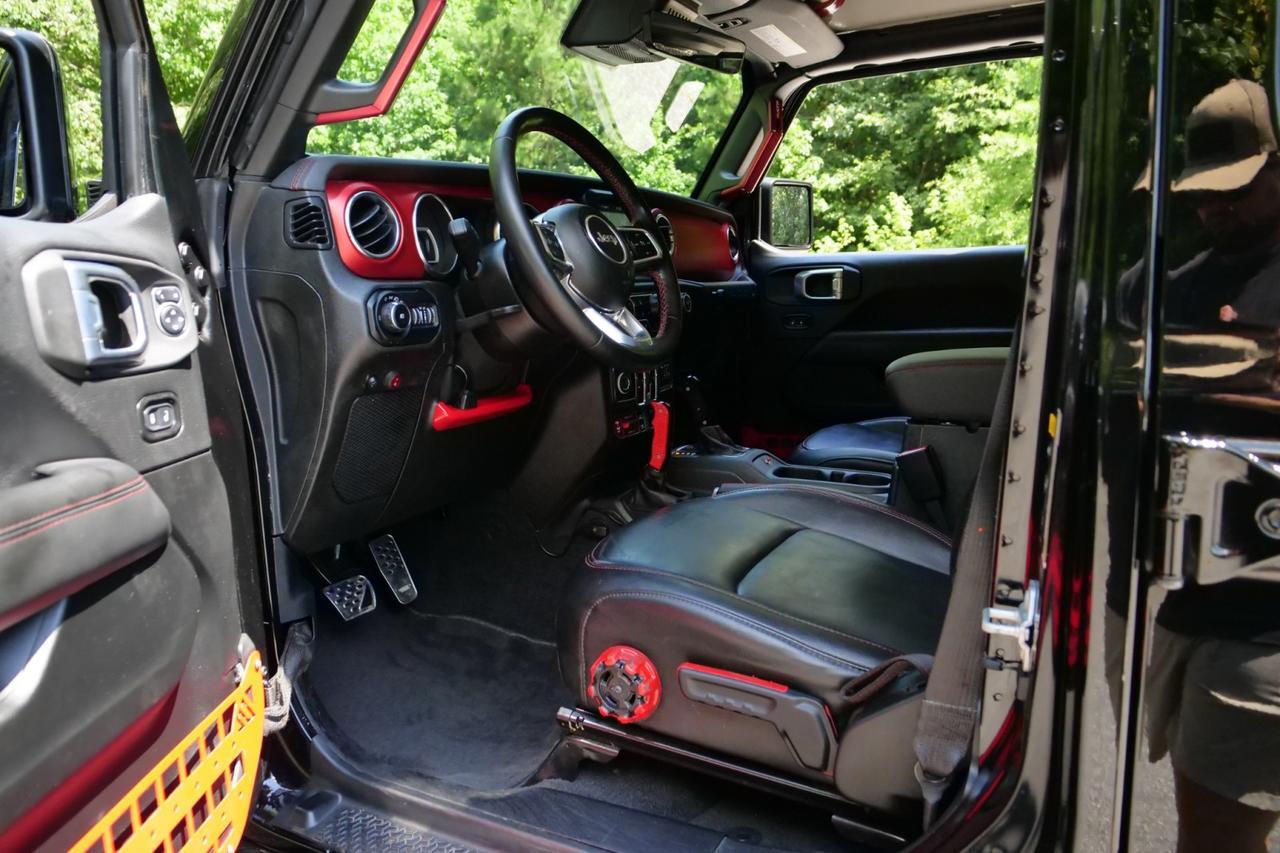 2021 Jeep Wrangler Unlimited Rubicon 4X4 / UPGRADES / Cold Weather Group! High Point NC