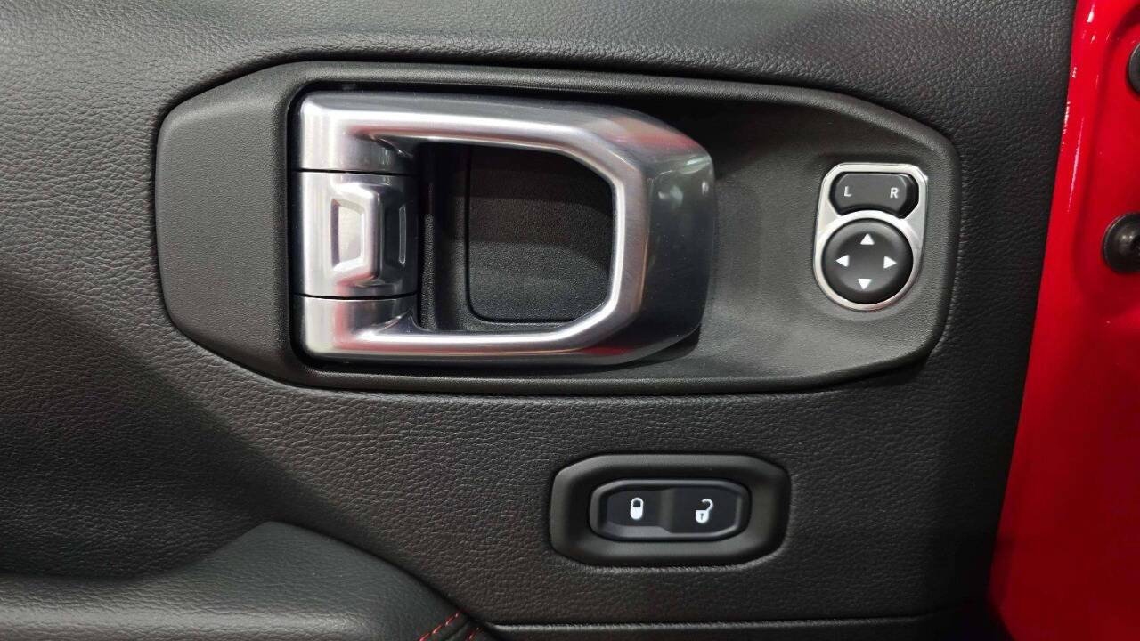 2021 Jeep Wrangler Unlimited Rubicon photo 26